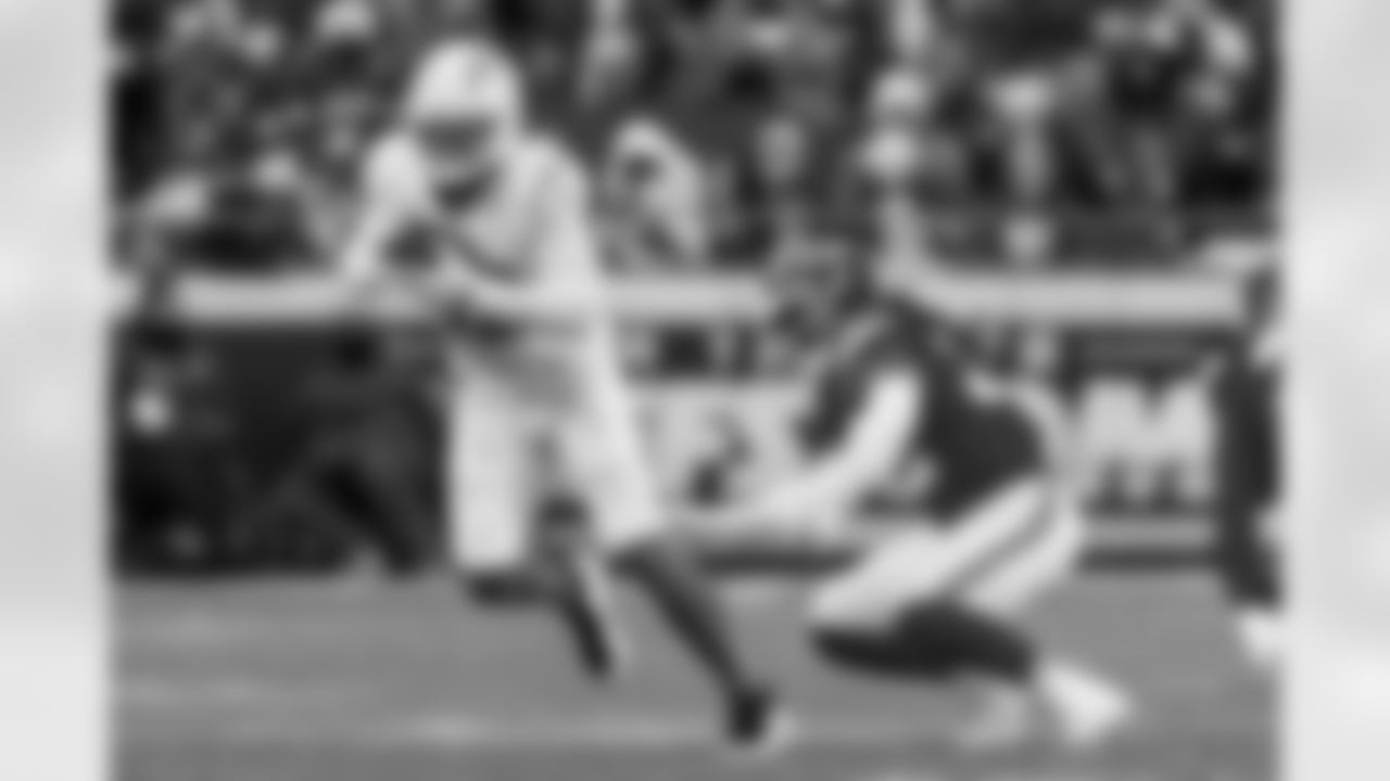 Check out the best shots from the Chargers Week 15 matchup against the Chiefs!