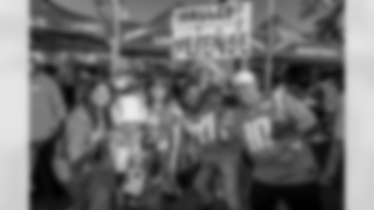 The Los Angeles Chargers play the Cincinnati Bengals on Sunday, November 17, 2024 at SoFi Stadium in Inglewood, CA.
[FINAL SCORE: LAC 34 - CIN 27]