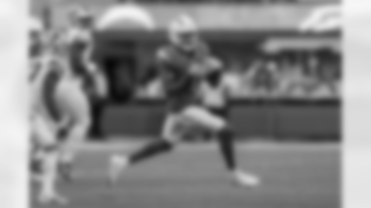 The Los Angeles Chargers play the Detroit Lions on Sunday, November 12, 2023 at SoFi Stadium in Inglewood, CA.
[FINAL SCORE: DET 41 - LAC 38]