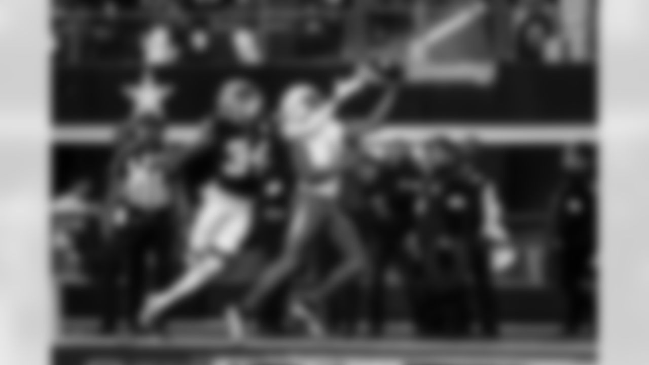 WR Quentin Johnston (1)