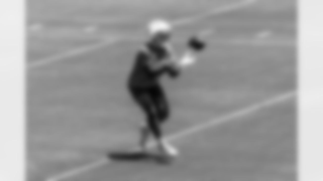 Los Angeles Chargers players participate in Phase 3 of the offseason program on Friday, May 30, 2025 at The Bolt in El Segundo, CA.