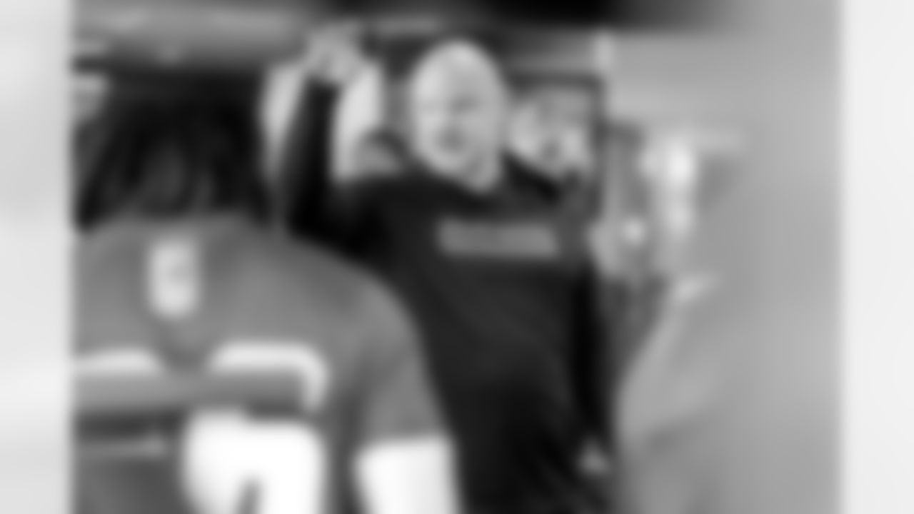 Los Angeles Chargers players participate in Phase 2 of the offseason program on Monday, May 5, 2025 at The Bolt in El Segundo, CA.