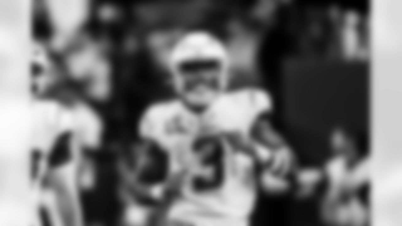 S Derwin James Jr. (3)