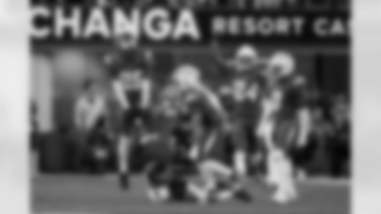 DB Elijah Molden (2) and CB Tarheeb Still (29)