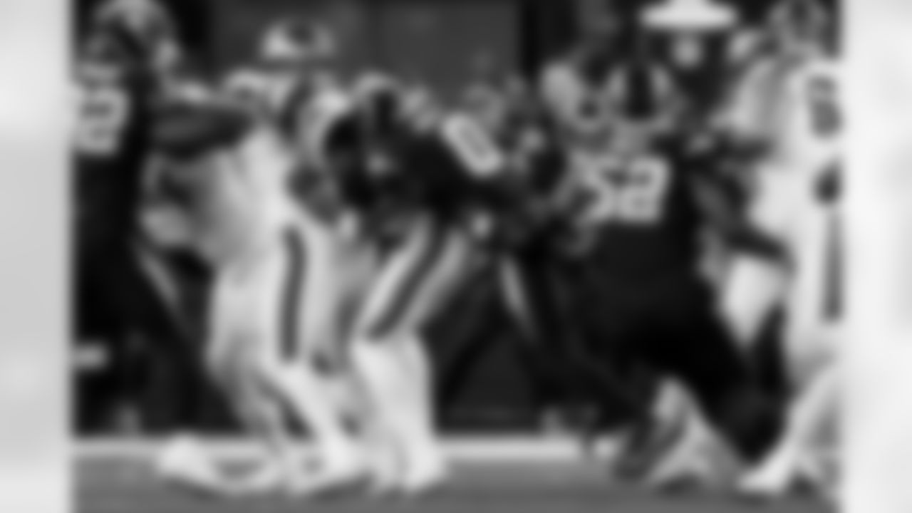 Check out the best shots from the Chargers Week 8 matchup against the Vikings!