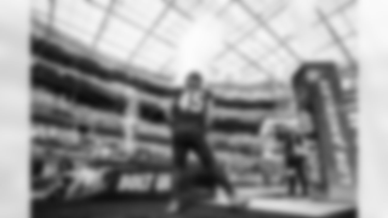 OLB Tuli Tuipulotu (45)