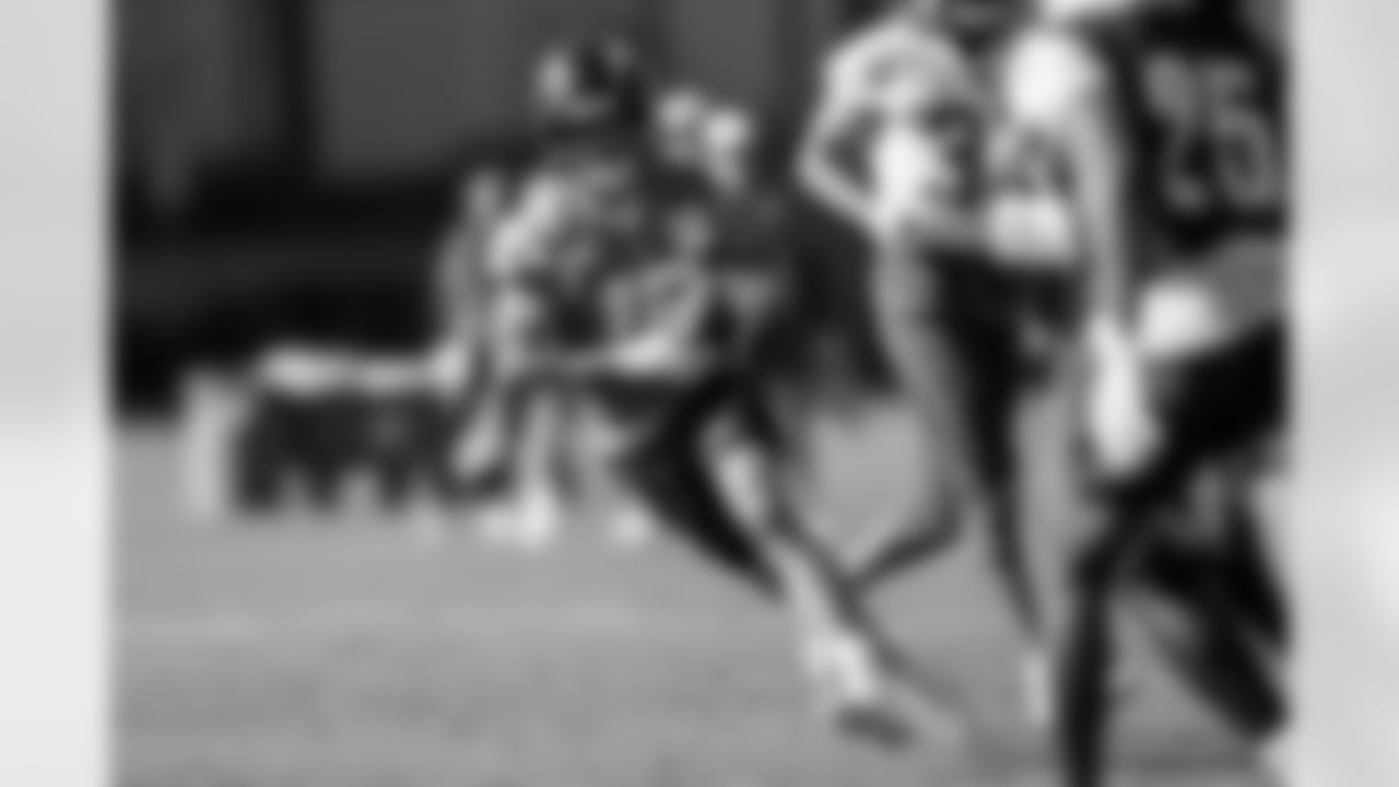 The Los Angeles Chargers practice on Friday, November 28, 2025 at The Bolt in El Segundo, CA.