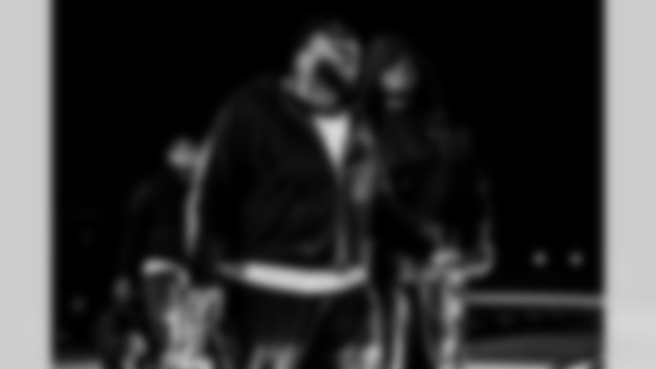 DL Teair Tart (90) and DL Otito Ogbonnia (93)