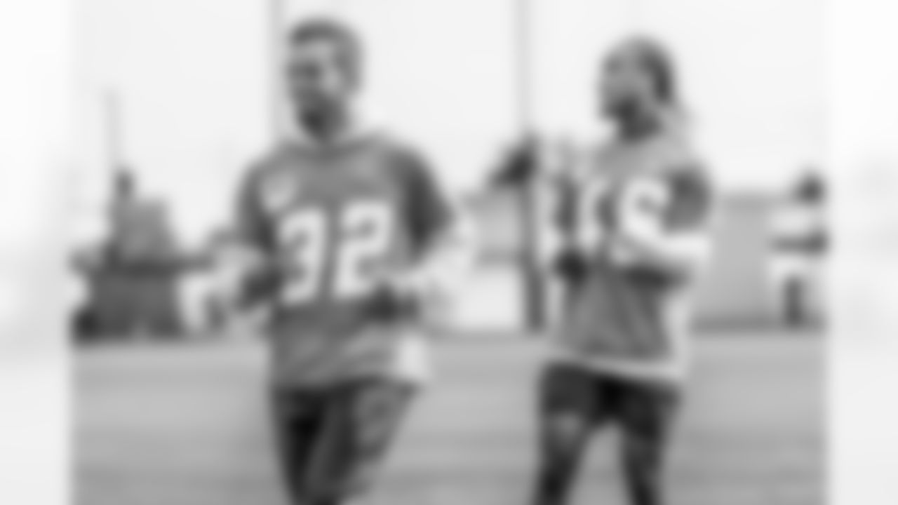 Los Angeles Chargers players participate in Phase 2 of the offseason program on Monday, May 12, 2025 at The Bolt in El Segundo, CA.