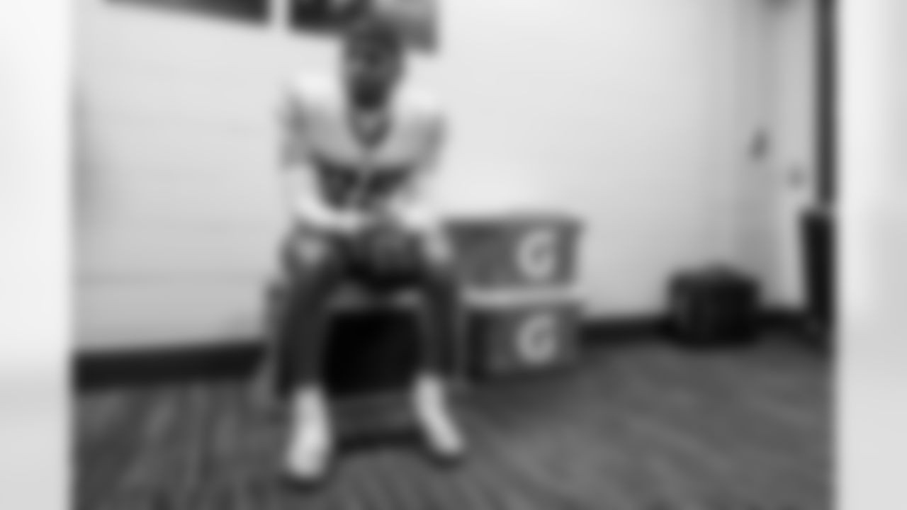 Check out the best shots from the Chargers Wild Card matchup against the Patriots!