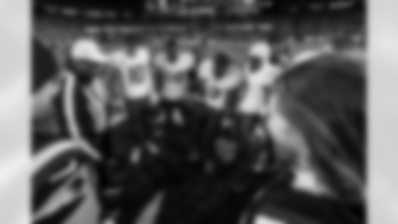 Take a look back at the best photos of Justin Herbert's 2025 campaign.