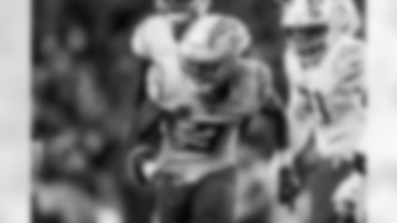 Take a look back at the best photos of the Chargers best celebrations of the 2025 season.