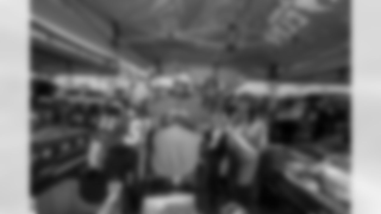 The Los Angeles Chargers play the Baltimore Ravens on Sunday, November 26, 2023 at SoFi Stadium in Inglewood, CA.
[FINAL SCORE: BAL 20 - LAC 10]