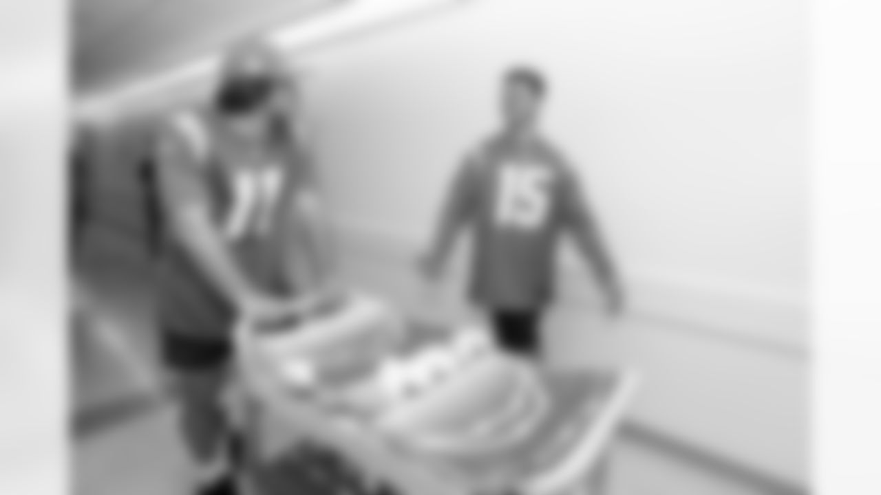 The Los Angeles Chargers visit with patients and staff on Wednesday, May 7, 2025 at UCLA Health Childrenís Hospital in Westwood, CA.