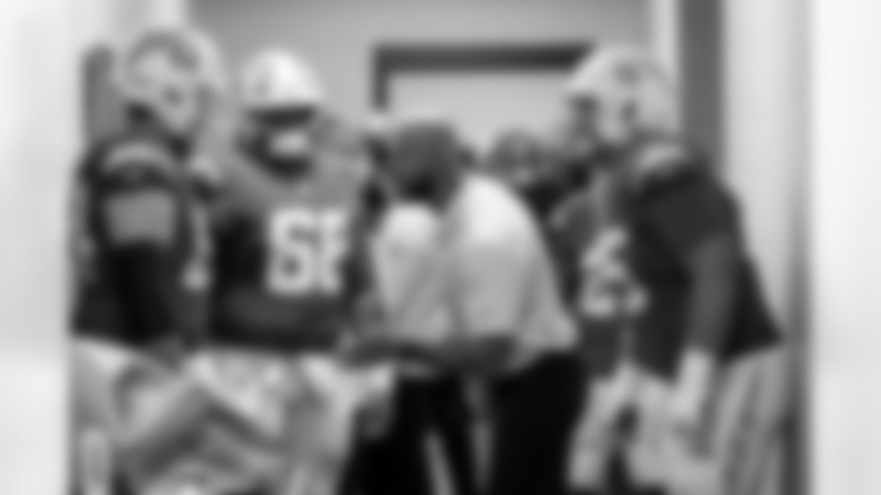 The Los Angeles Chargers play the Carolina Panthers on Sunday, September 15, 2024 at Bank of America Stadium in Charlotte, NC.
[FINAL SCORE: LAC 26 - CAR 3]