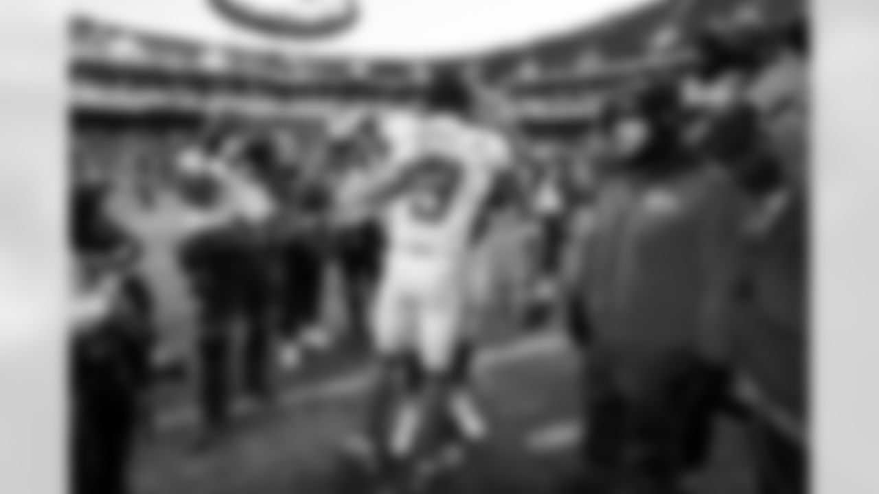 S Derwin James Jr. (3)