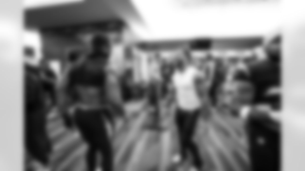 RB Jaret Patterson (32) and LB Denzel Perryman (6)