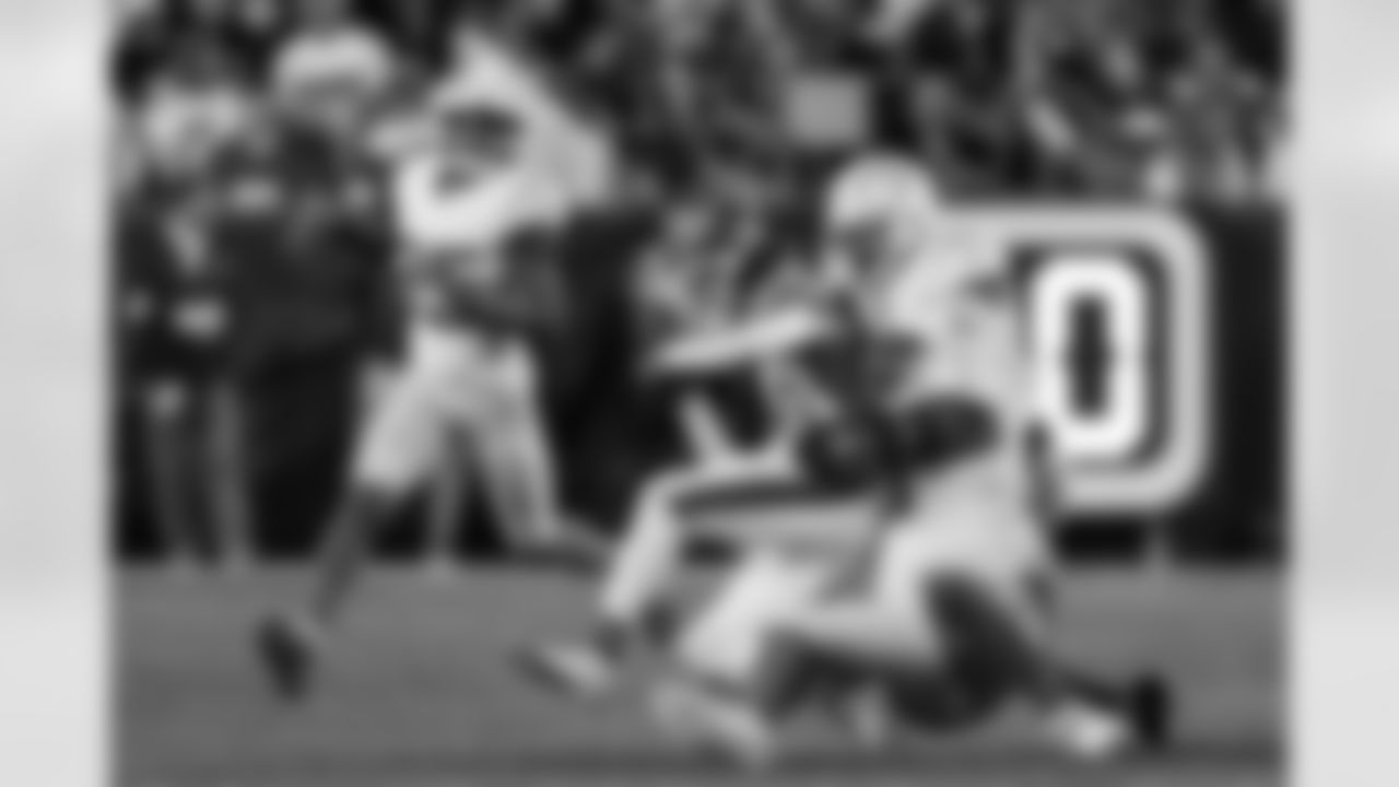 Take a look at the best photos of Chargers 2026 free agent Otito Ogbonnia