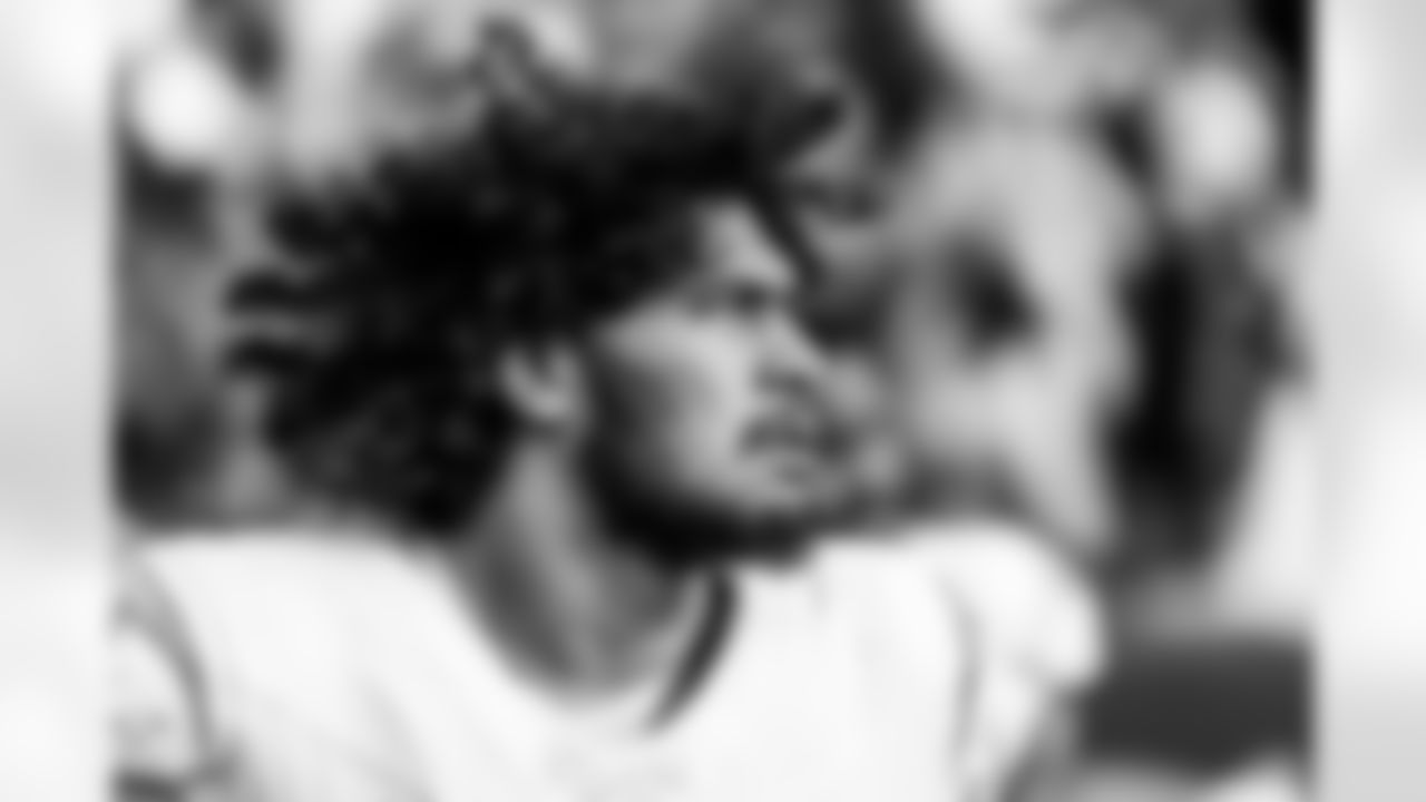 The Los Angeles Chargers play the Denver Broncos on Sunday, December 31, 2023 at Empower Field at Mile High in Denver, CO.
[FINAL SCORE: DEN 16 - LAC 9]