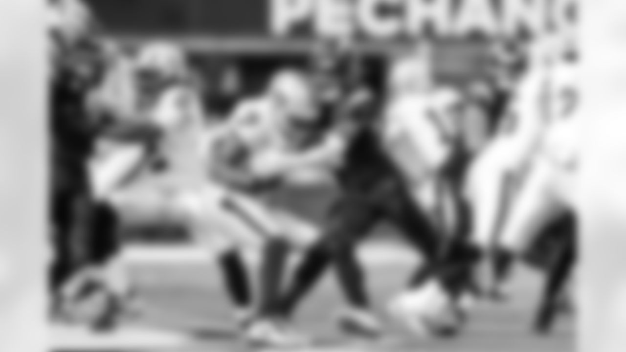 S Derwin James Jr. (3)