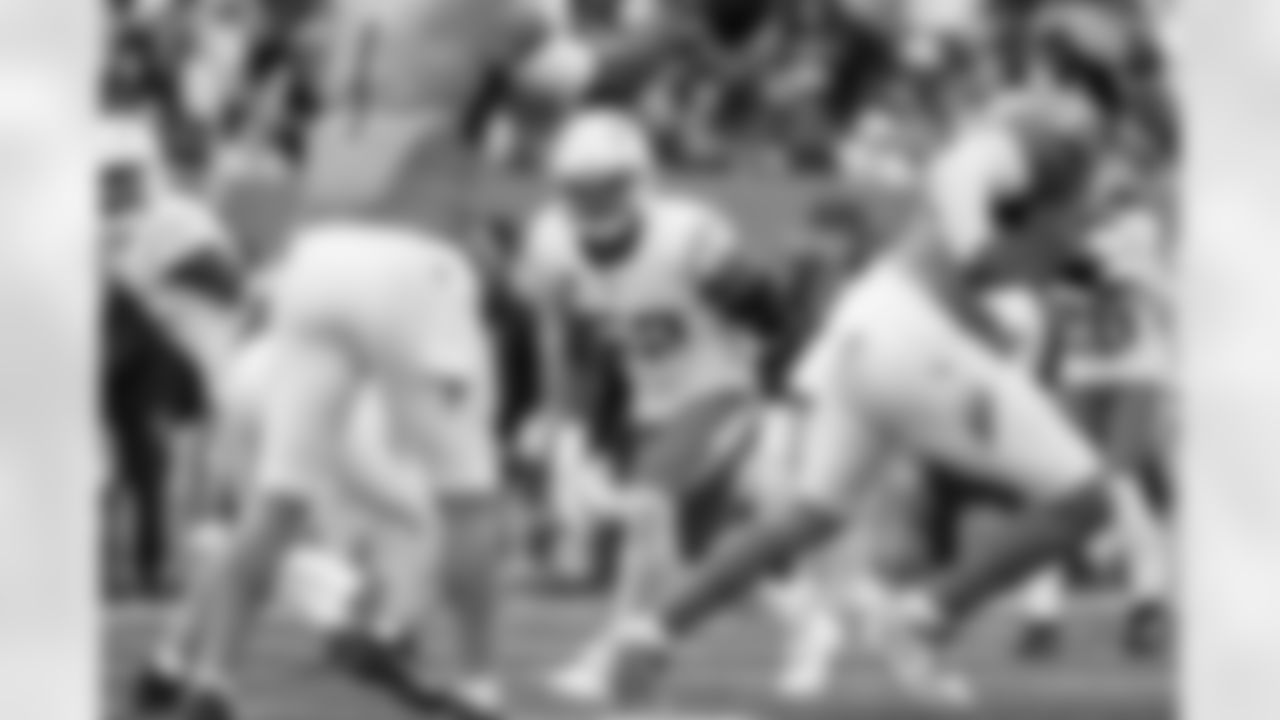 Take a look at the best photos of Chargers 2026 free agent Khalil Mack