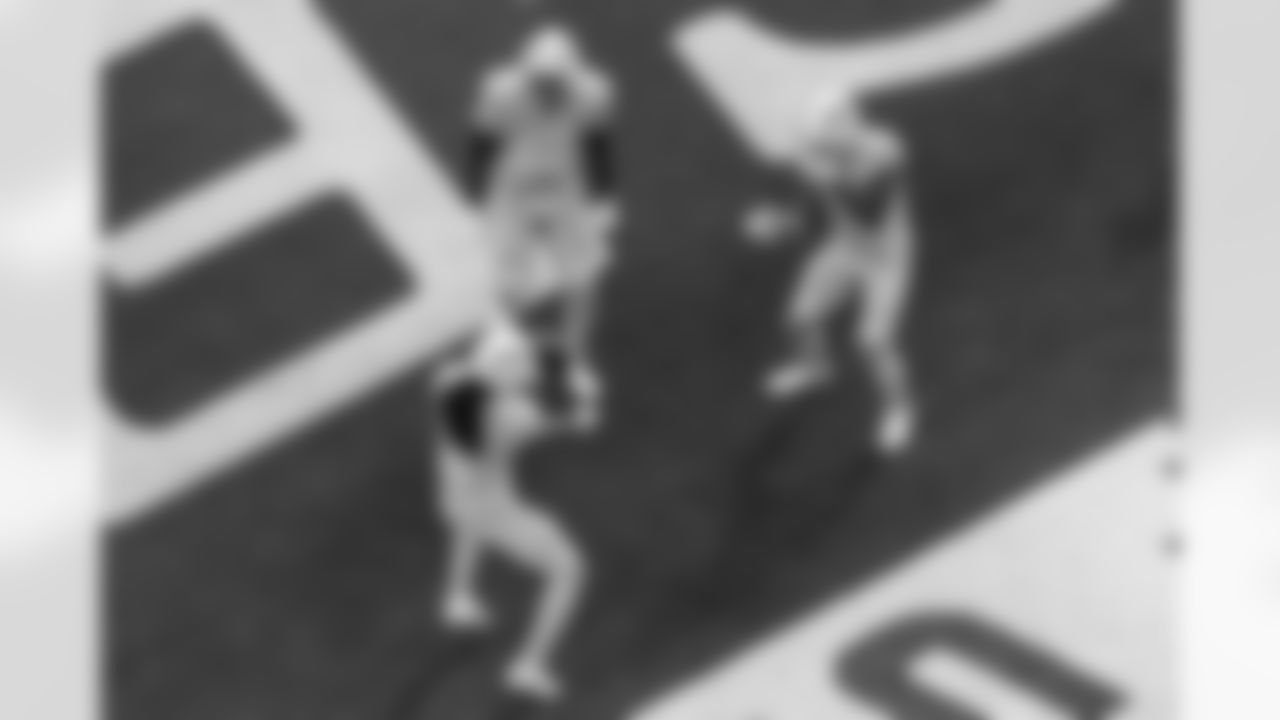 Take a look back at the best photos of the Chargers best celebrations of the 2025 season.