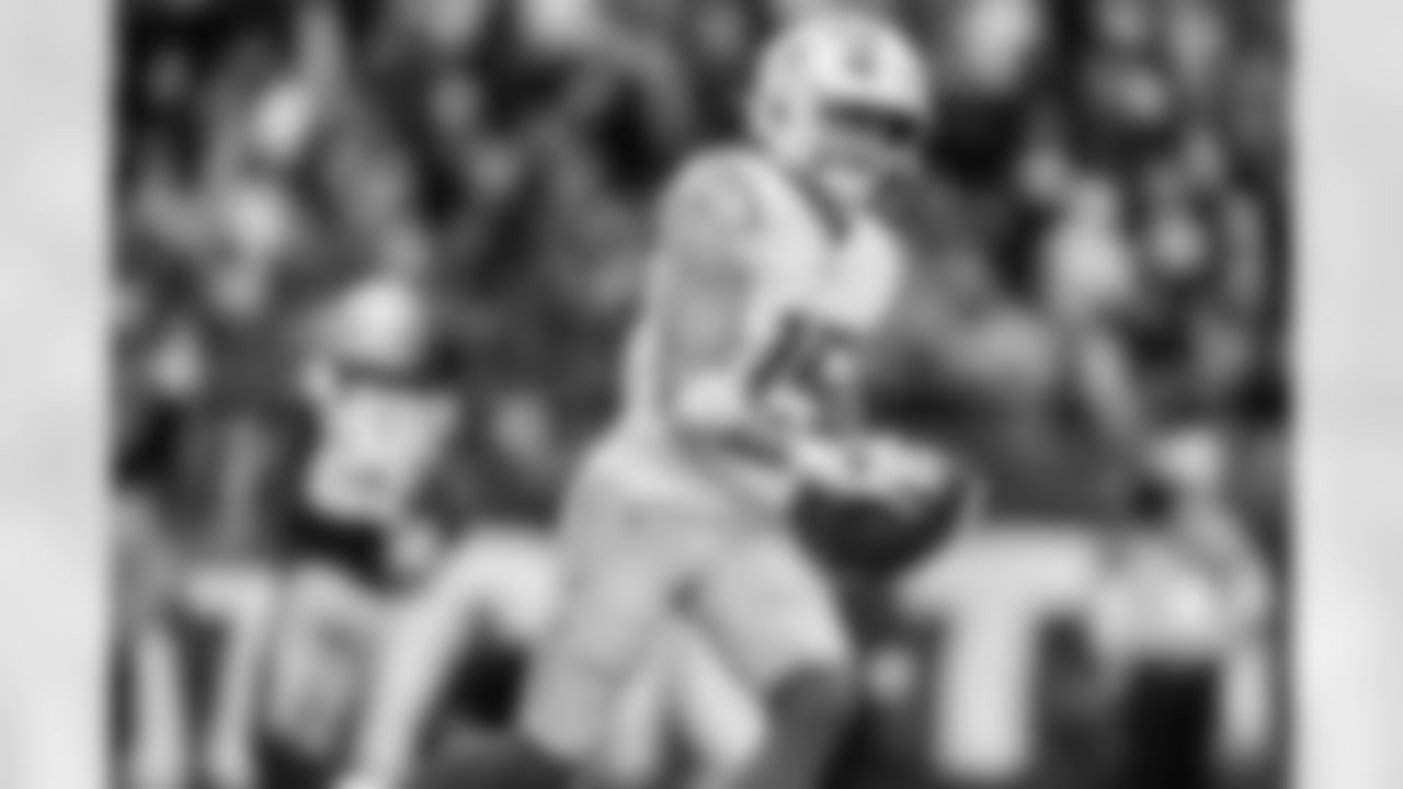 The Los Angeles Chargers play the New England Patriots on Saturday, December 28, 2024 at Gillette Stadium in Foxborough, MA.
[FINAL SCORE: LAC 40 - NE 7]