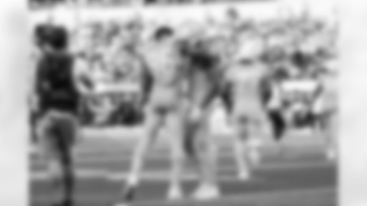 TE Oronde Gadsden (86) and WR Quentin Johnston (1)