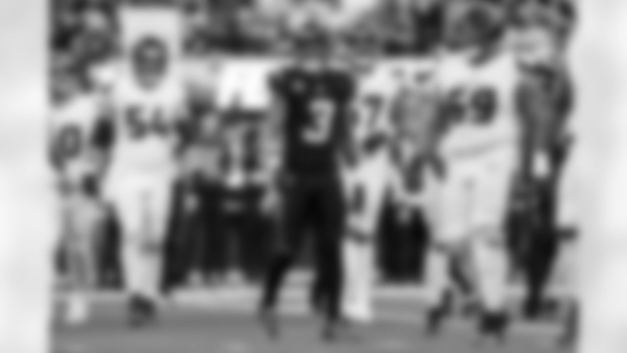 S Derwin James Jr. (3)