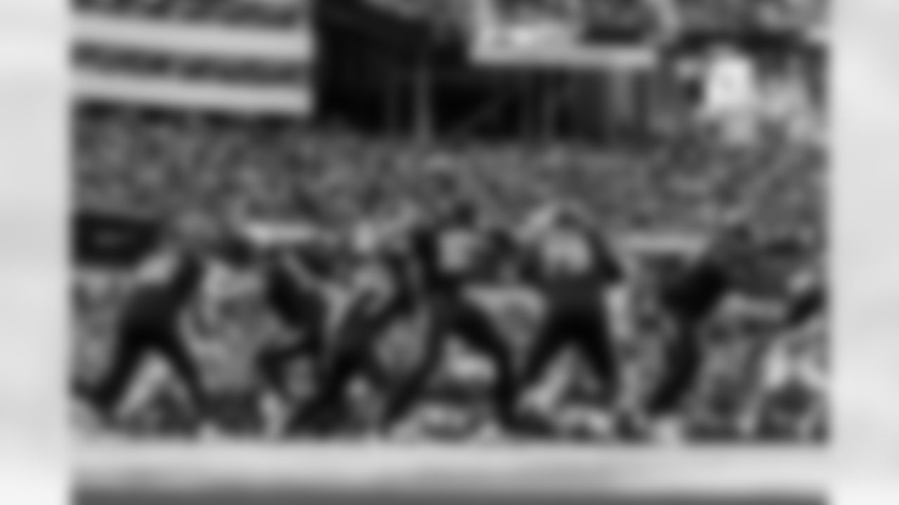 Check out the best shots from the Chargers Week 17 matchup against the Texans!