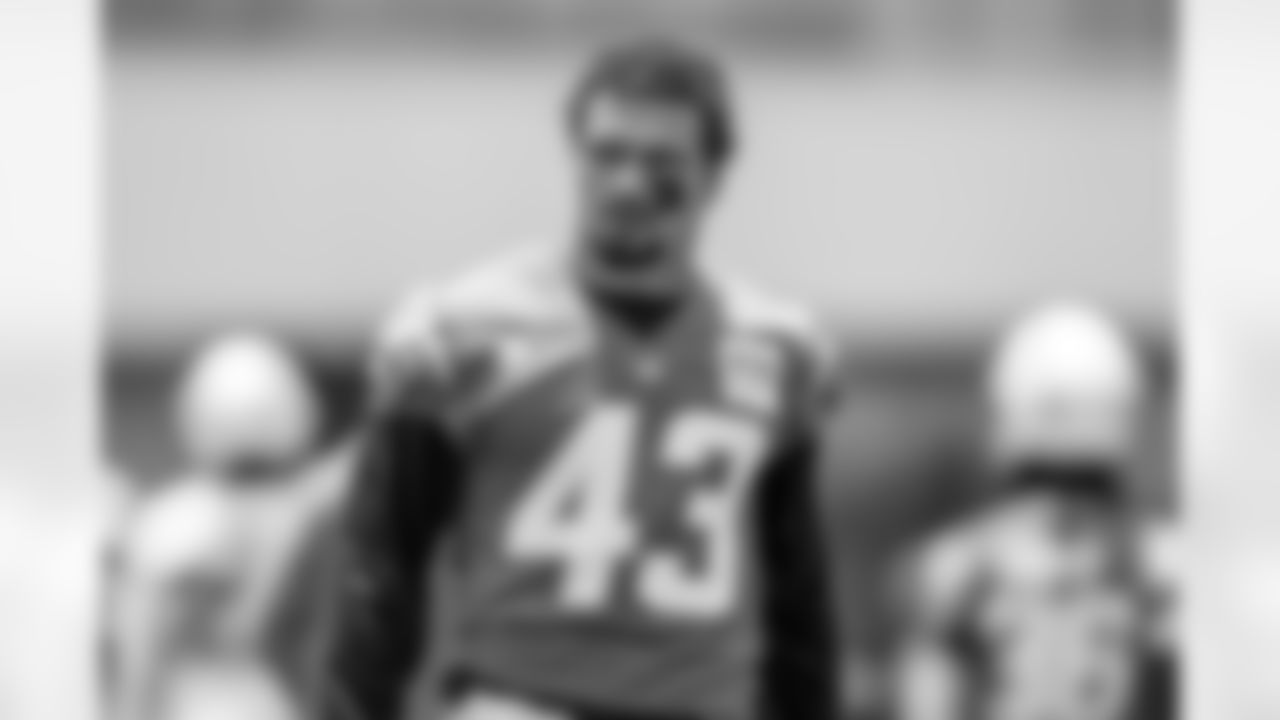 Los Angeles Chargers players participate in Phase 3 of the offseason program on Thursday, June 5, 2025 at The Bolt in El Segundo, CA.