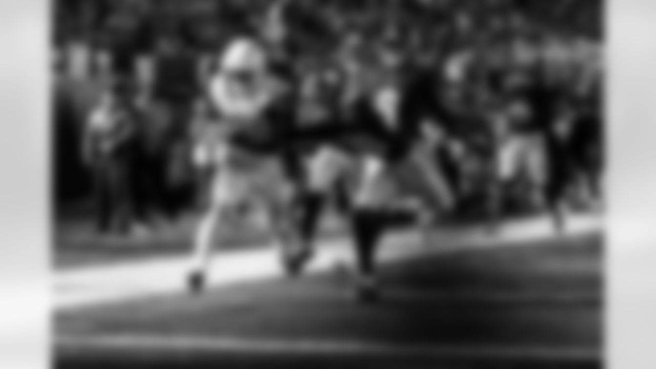 Take a look back at the best photos of the Chargers 2025 draft class in their inaugural NFL campaign.