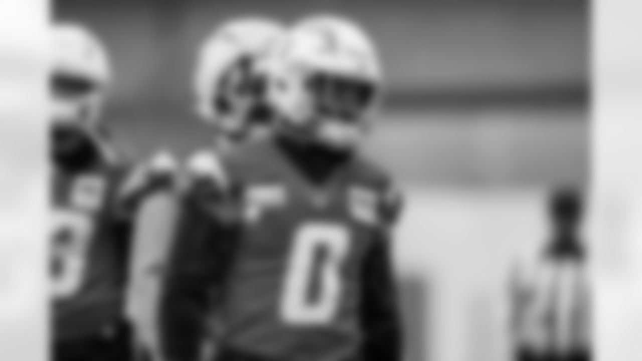 The Los Angeles Chargers play the Houston Texans on Wednesday, December 31, 2025 at SoFi Stadium in Inglewood, CA.
[FINAL SCORE: HOU 20 - LAC 16]