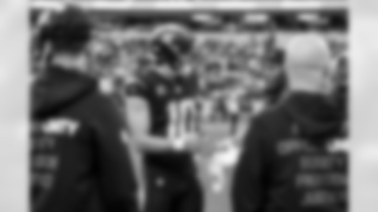 QB Justin Herbert (10) and WR Quentin Johnston (1)