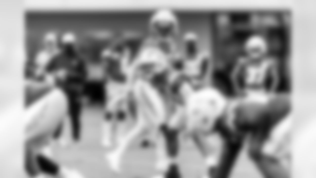 Los Angeles Chargers players participate in Phase 3 of the offseason program on Tuesday, June 3, 2025 at The Bolt in El Segundo, CA.