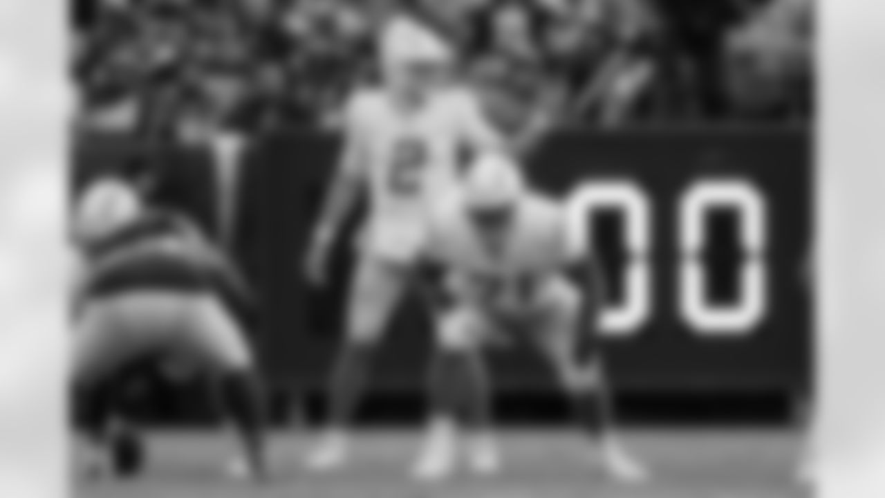 The Los Angeles Chargers play the Denver Broncos on Sunday, December 31, 2023 at Empower Field at Mile High in Denver, CO.
[FINAL SCORE: DEN 16 - LAC 9]