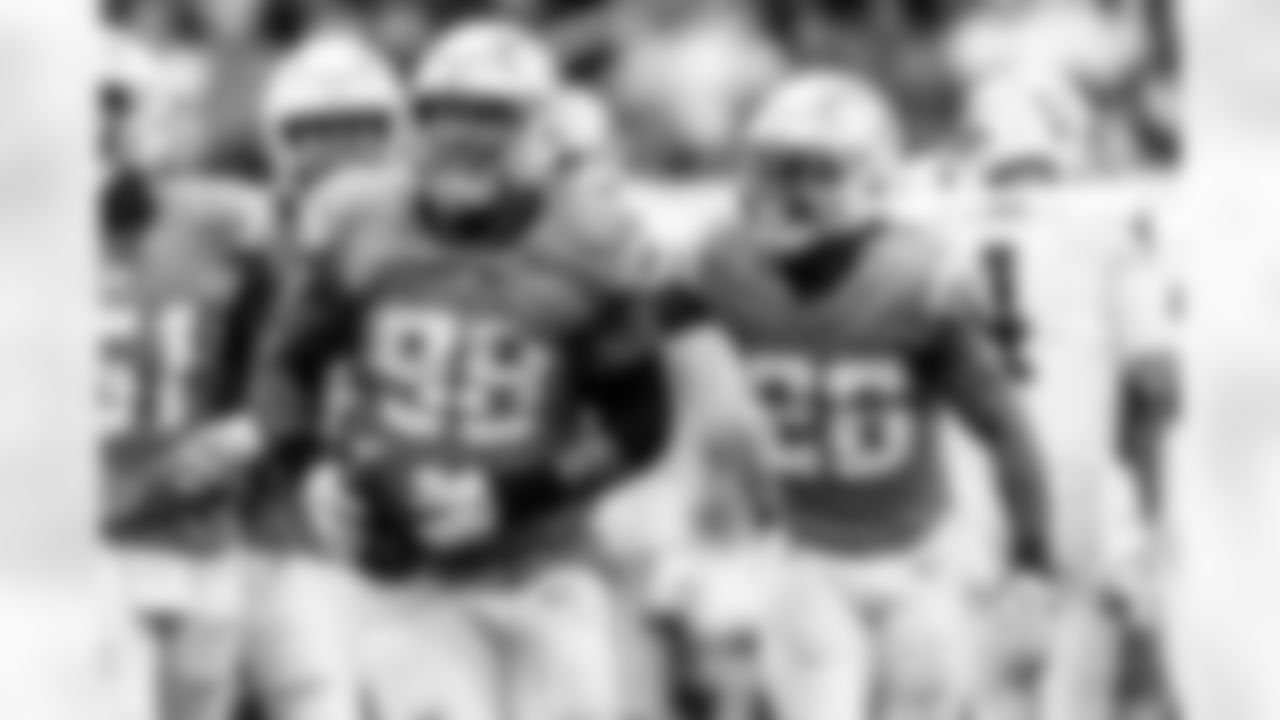 The Los Angeles Chargers play the Las Vegas Raiders on Sunday, October 1, 2023 at SoFi Stadium in Inglewood, CA.
[FINAL SCORE: LAC 24 - LV 17]