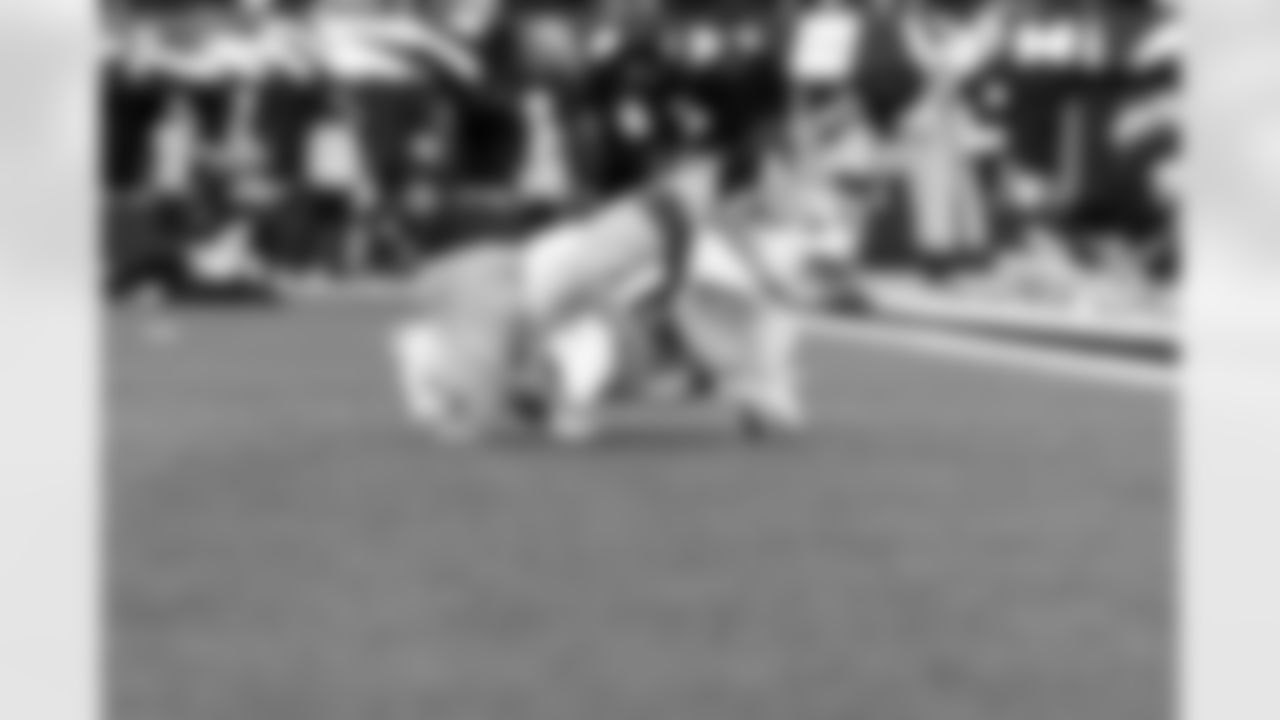 2025 Corgi Cup at Chargers vs. Texans Week 17 Matchup