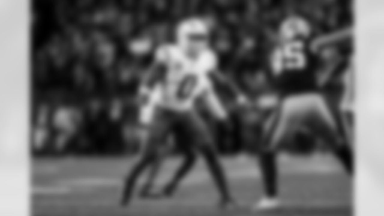 LB Daiyan Henley (0)