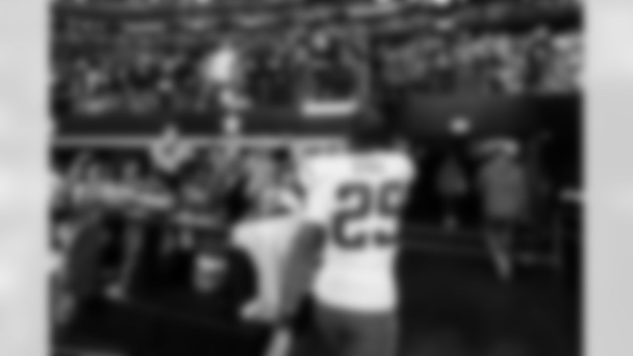 Check out the best shots from the Chargers Week 16 matchup against the Cowboys!