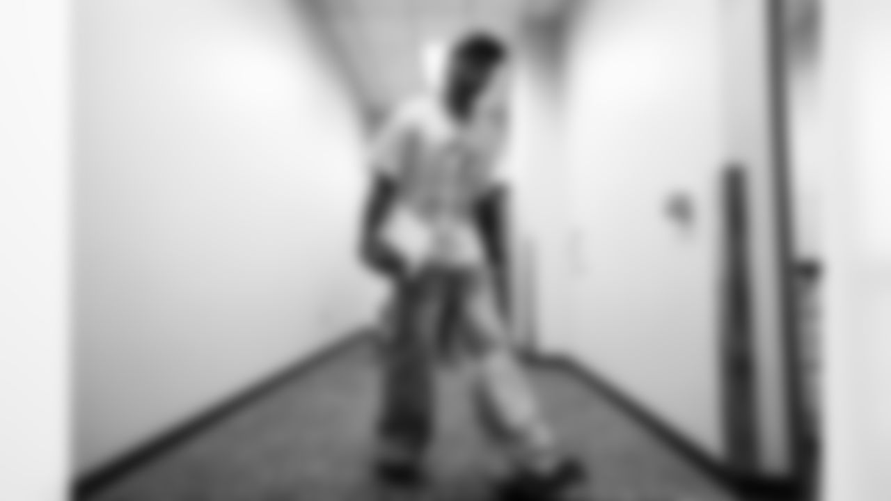 S Derwin James Jr. (3)