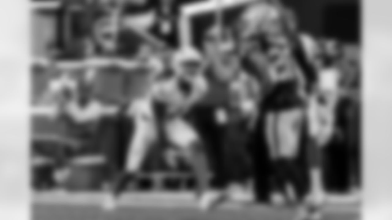 The Los Angeles Chargers play the Las Vegas Raiders on Sunday, January 5, 2025 at Allegiant Stadium in Las Vegas, NV.
[FINAL SCORE: LAC 34 - LV 20]