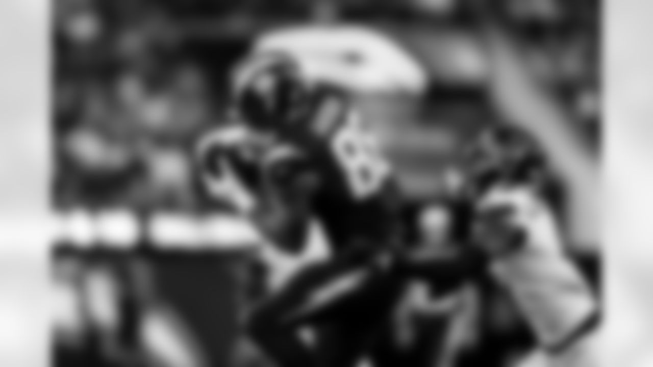 TE Oronde Gadsden (86)