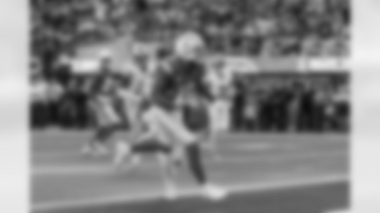 The Los Angeles Chargers play the Detroit Lions on Sunday, November 12, 2023 at SoFi Stadium in Inglewood, CA.
[FINAL SCORE: DET 41 - LAC 38]