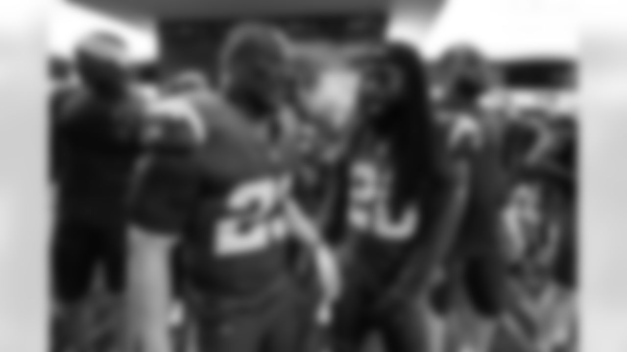 S Tony Jefferson (23) and CB Donte Jackson (26)