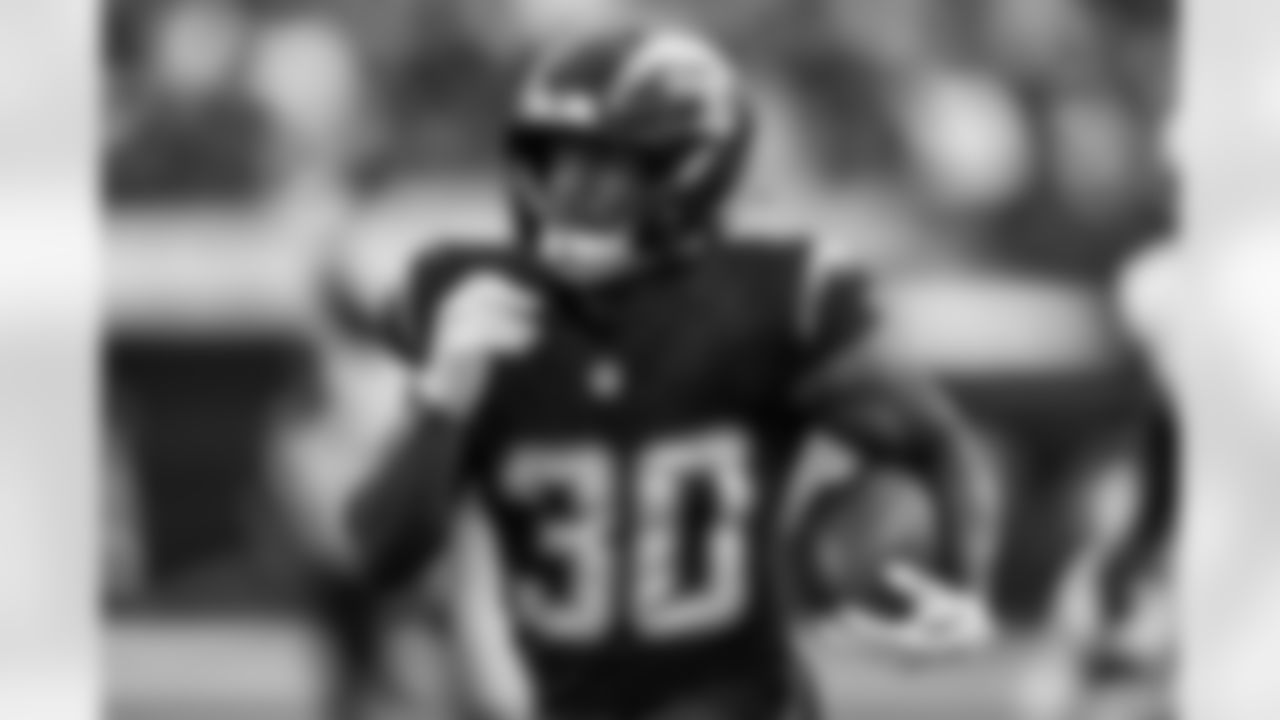 Take a look at the best photos of Chargers 2026 free agent Kimani Vidal