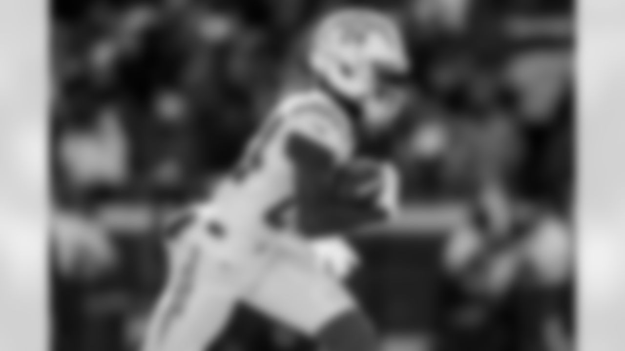 Take a look back at the best photos of the Chargers 2025 draft class in their inaugural NFL campaign.