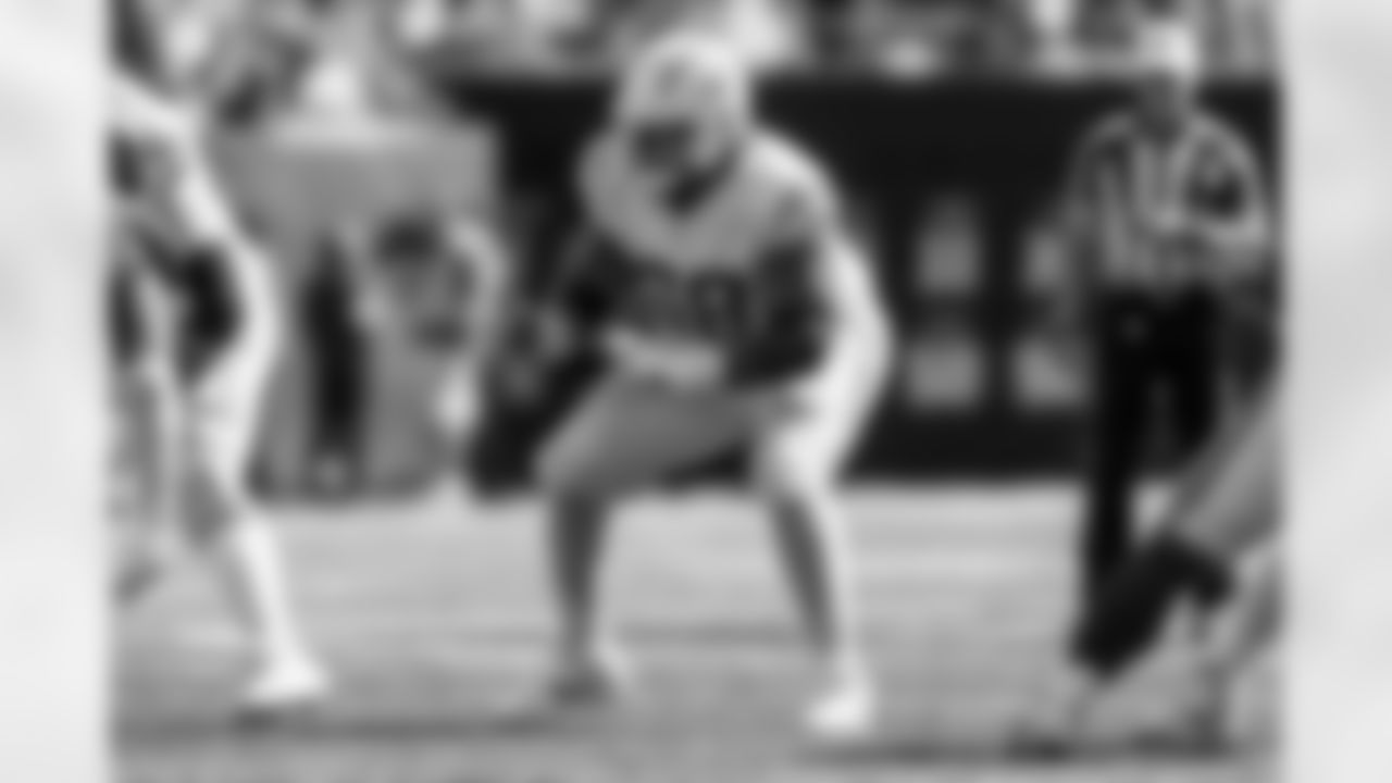 Take a look at the best photos of Chargers 2026 free agent Jamaree Salyer