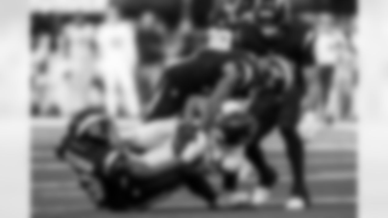 Check out the best shots from the Chargers Week 17 matchup against the Texans!