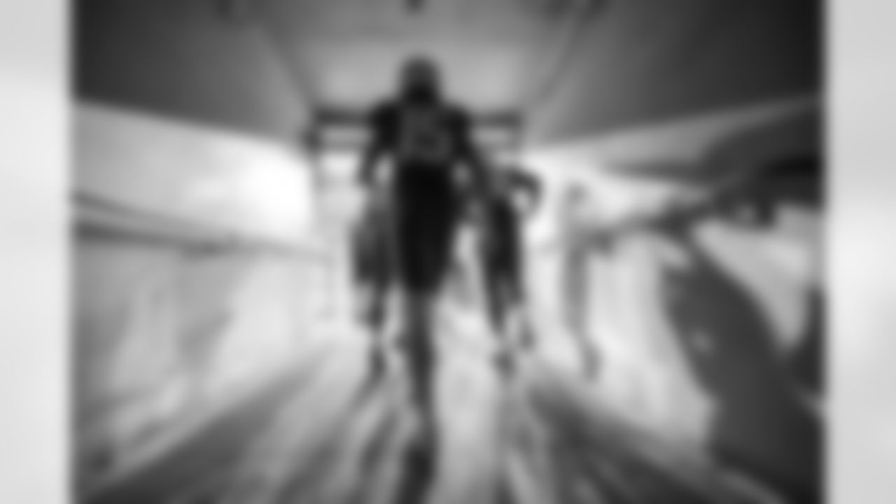 WR Ladd McConkey (15)